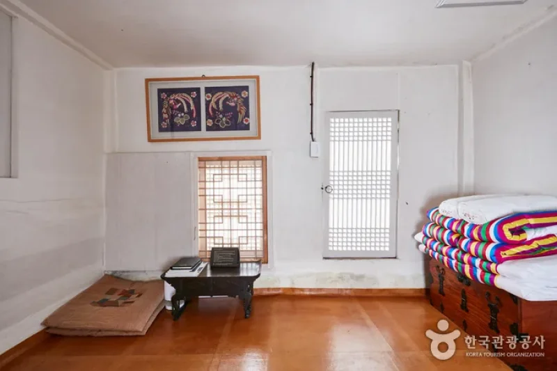 The Seongcheondaek House (주왕산 성천댁) [한국관광품질인증제/ Korea Quality] (8/12)