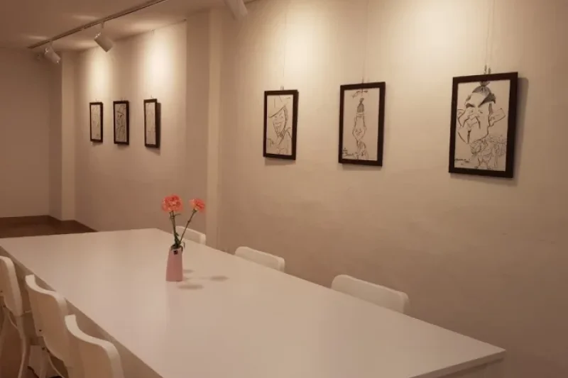 A Moment in Time - Live Caricature &amp; Gallery (시간을 담다) (1/5)