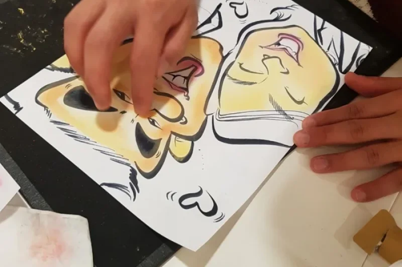A Moment in Time - Live Caricature &amp; Gallery (시간을 담다) (2/5)