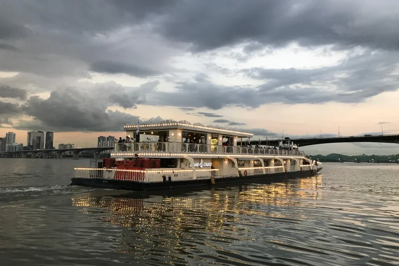 Hangang River Ferry Cruise  (6/11)