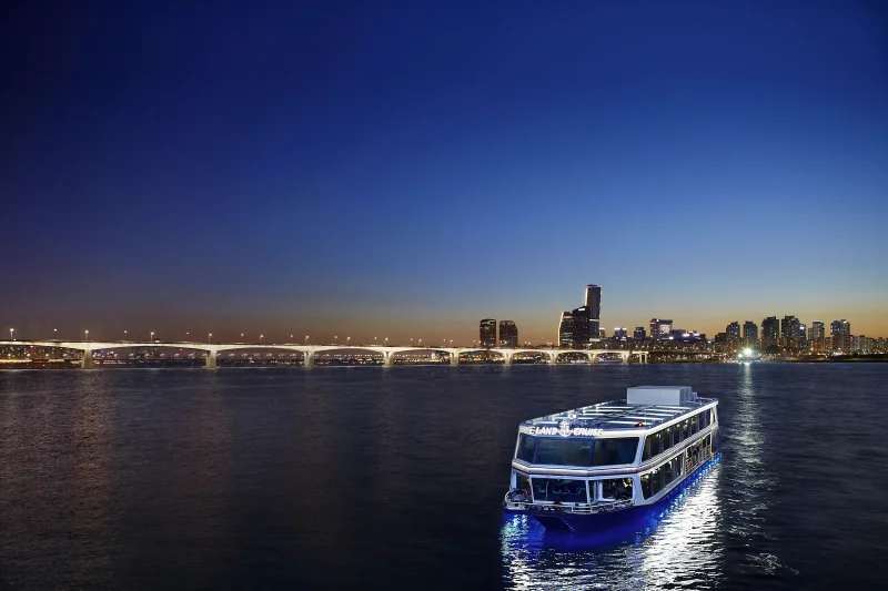 Hangang River Ferry Cruise  (11/11)