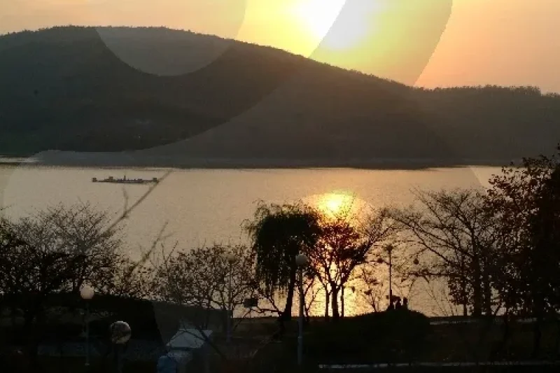 Bomunho Lake   (13/17)