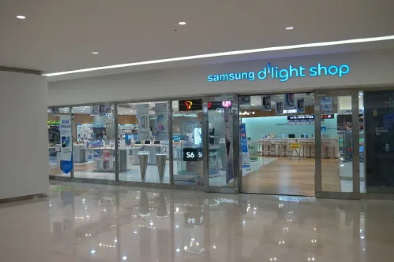 Samsung d'light shop  (2/3)
