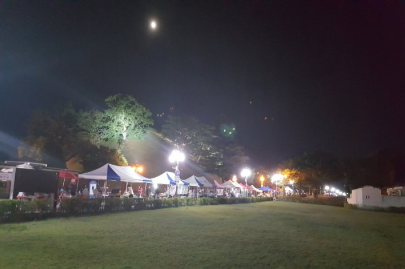 Gyeongju Free Market Bonghwang Jangte (경주 프리마켓 봉황장터) (2/8)