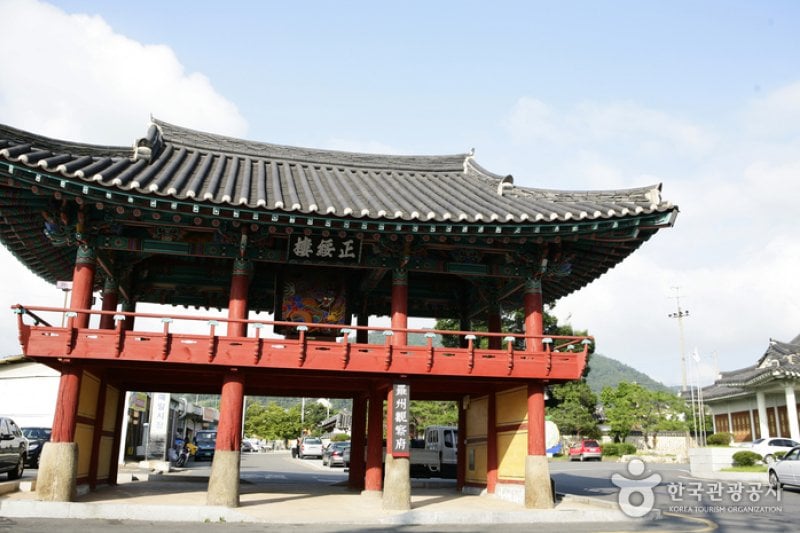 Naju Moksanaea (나주목사내아) (18/19)
