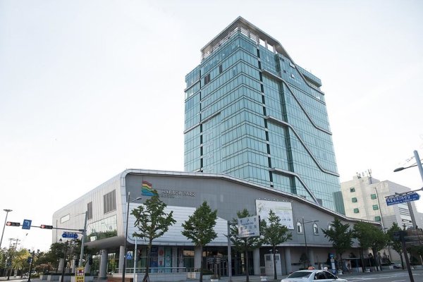 Harbor Park Hotel