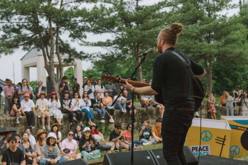 DMZ Peace Train Music Festival (DMZ 피스트레인 뮤직 페스티벌) (2/7)