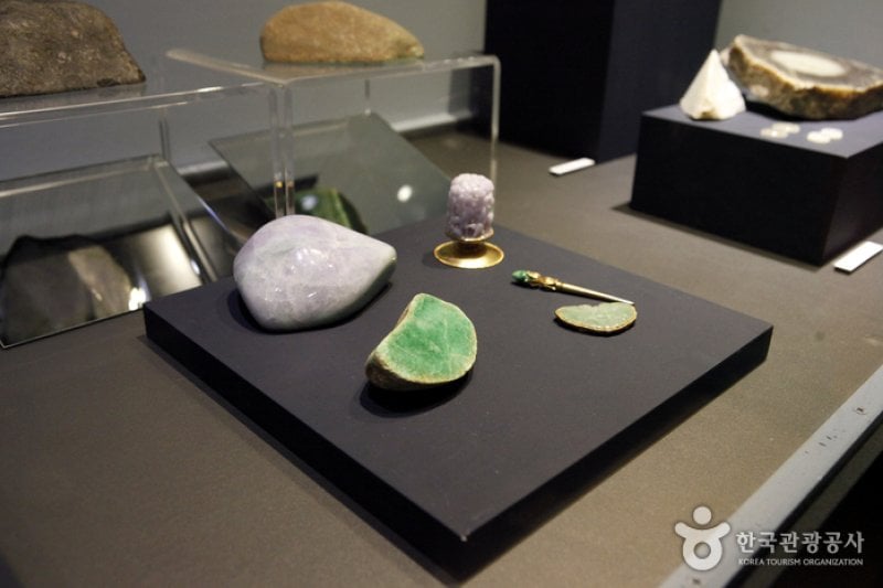 Byeokbong Korea Jewelry Museum (벽봉한국장신구박물관) (9/12)
