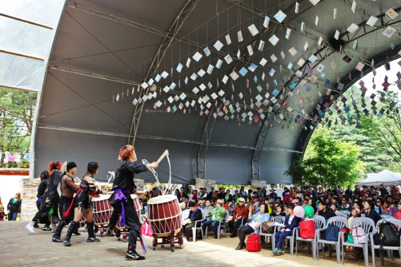 Nami Island International Children's Book Festival (남이섬 세계책나라축제 2019) (2/11)