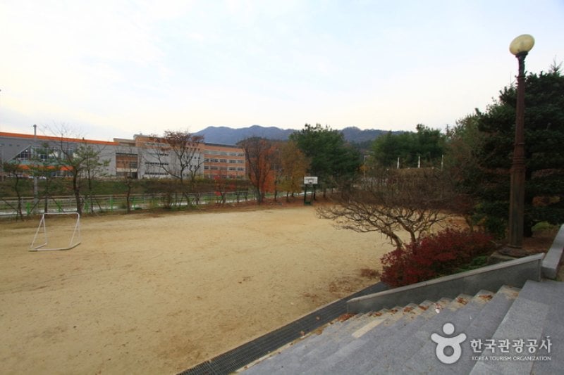 Yuseong Youth Hostel (유성 유스호스텔) (4/4)