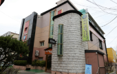 Hi Hotel (하이호텔)