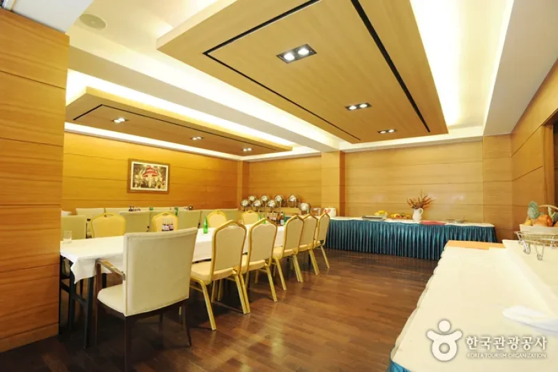 BS Hotel (BS호텔) (3/13)