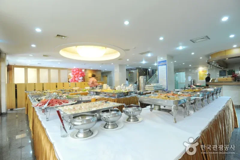 BS Hotel (BS호텔) (4/13)