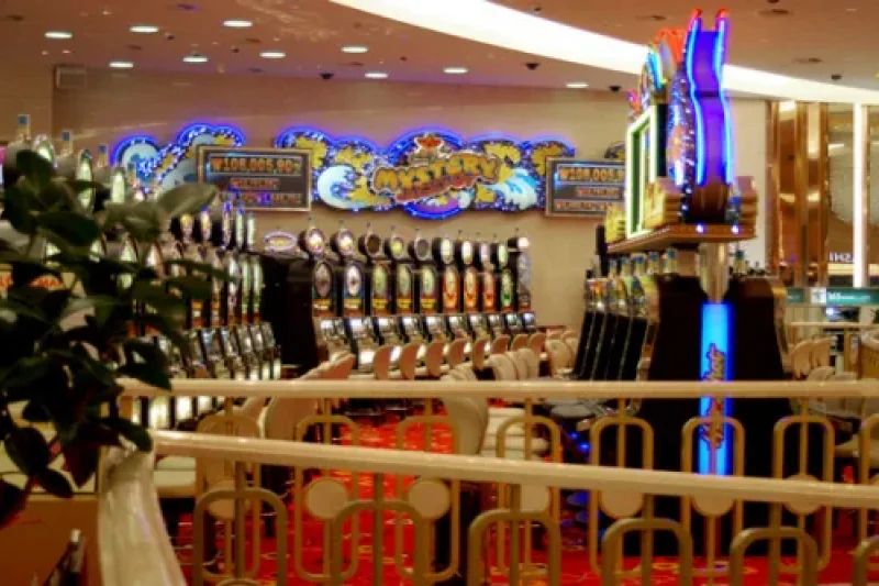 SEVEN LUCK CASINO Millennium Seoul Hilton (1/7)