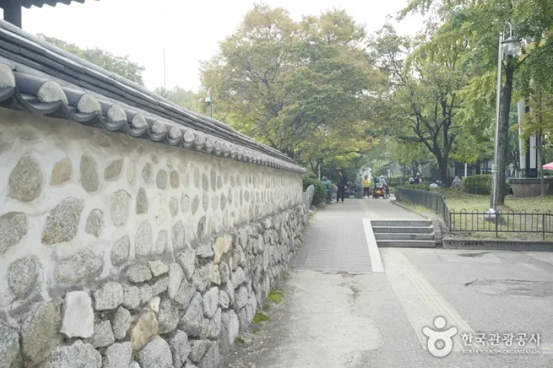 Jungang Park  (4/14)