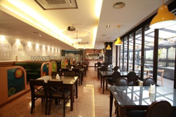 Cleopatra Hotel (클레오파트라호텔)