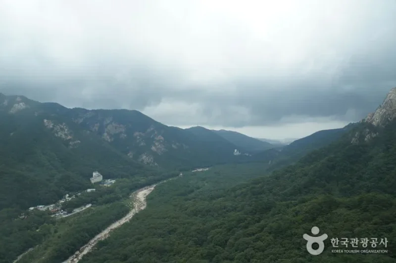 Seorak Sogongwon Cable Car Tour  (22/23)