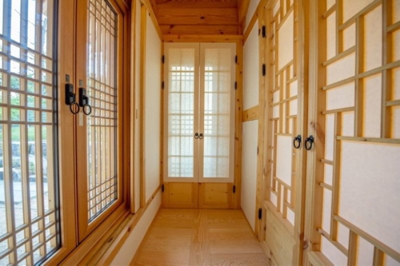 Daebudo Island Paper Art Museum Guesthouse (종이미술관펜션(종이미술관)) (2/6)