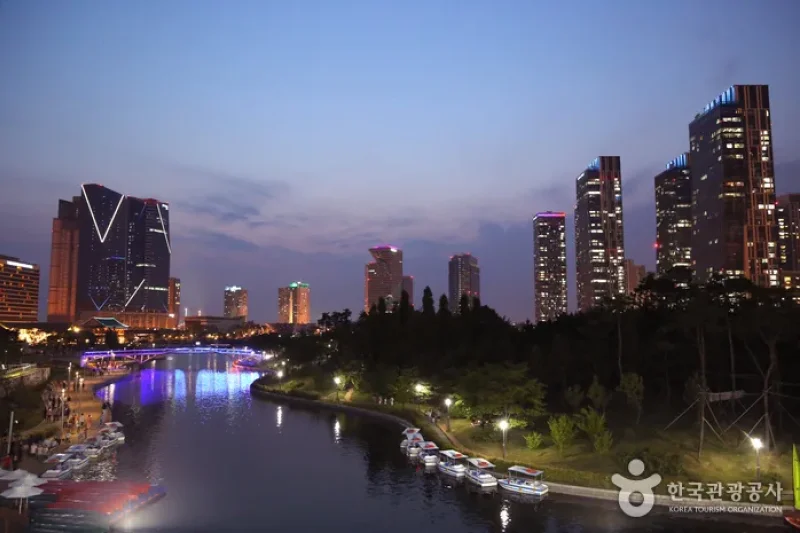 Songdo Central Park  (1/10)