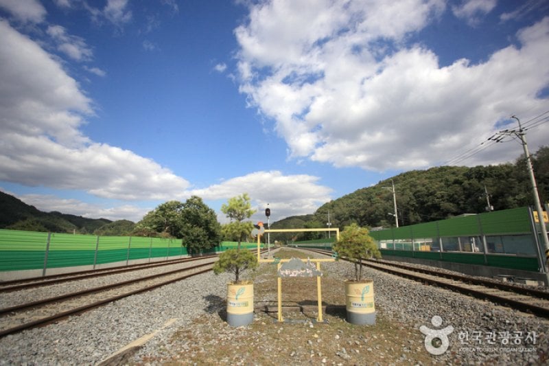 Sintan-ri Station (신탄리역) (9/10)