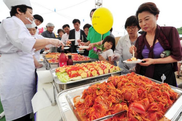 Busan Daejeo Tomato Festival