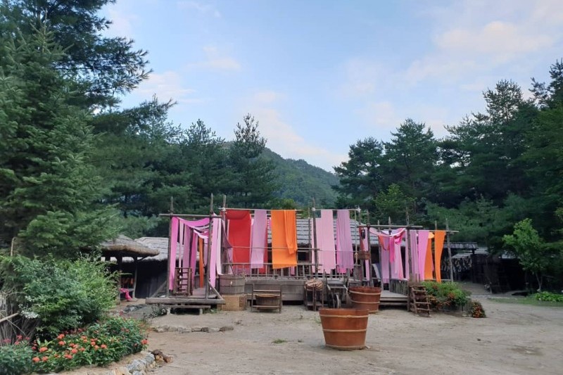 On Set - Welcome to Dongmakgol (5/6)