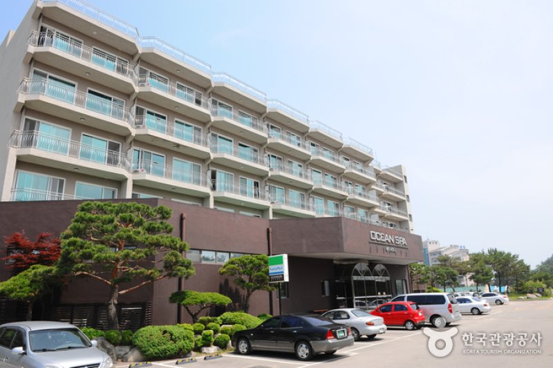 Kensington Resort Seorak Beach  (3/4)