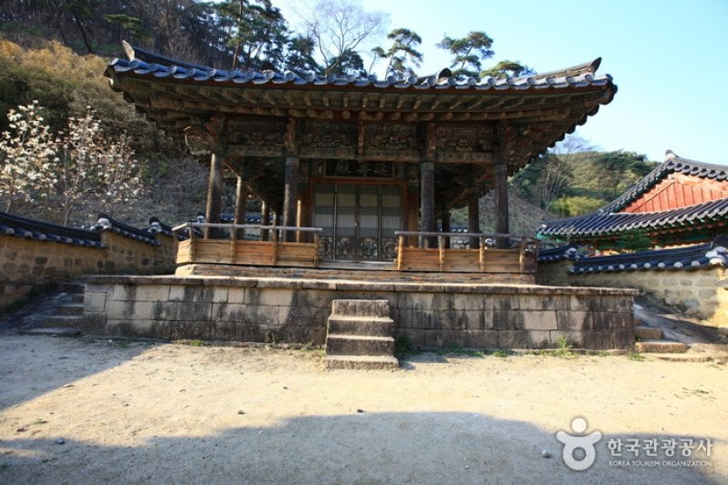 Uiseong Gounsa Temple (고운사 (의성)) (7/9)