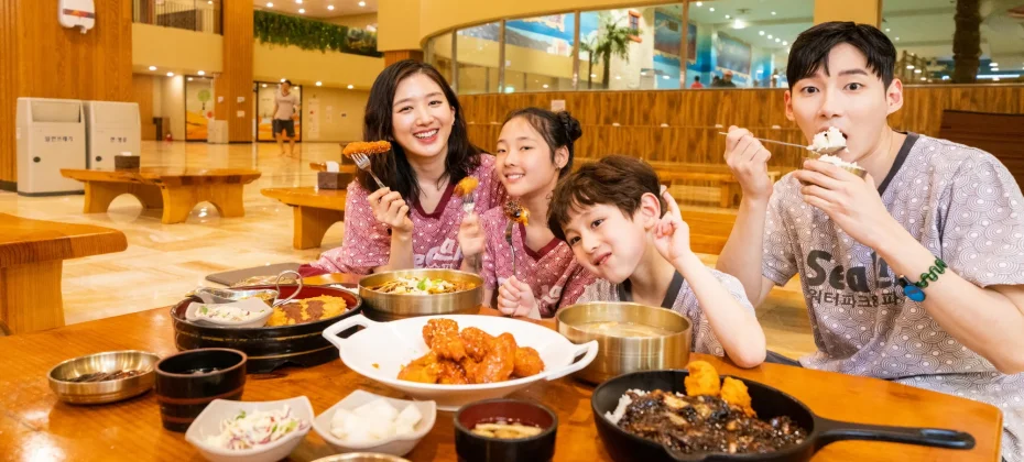 SeaLaLa Water Park &amp; Jjimjilbang (Spa &amp; Sauna) Daily Pass Discount Ticket (13/51)