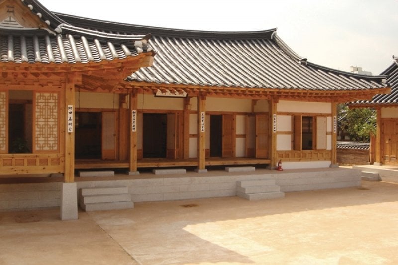 Gimhae Hanok Experience Hall (김해한옥체험관) (5/5)