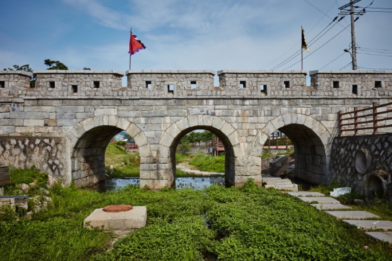 Ganghwa Seoksumun Gate  (11/16)
