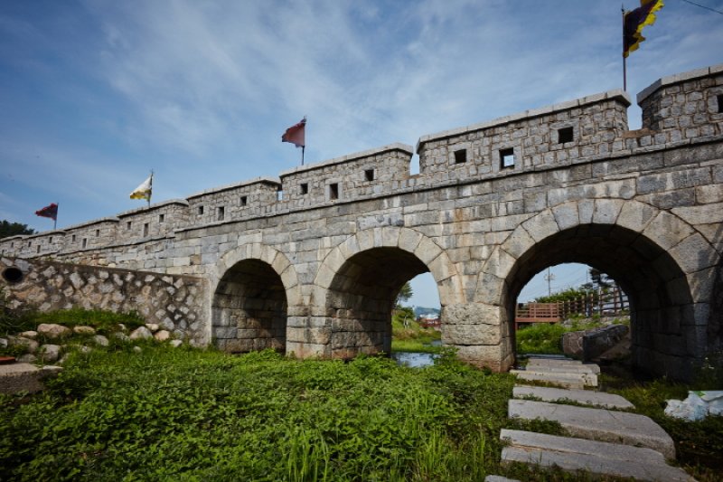 Ganghwa Seoksumun Gate  (12/16)