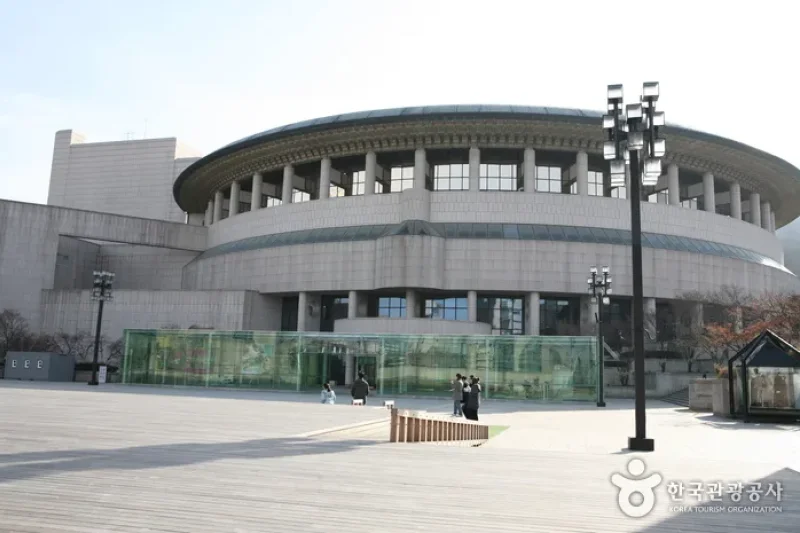 National Gugak Center's Regular Recital Performances (국립국악원 정기공연) (1/8)