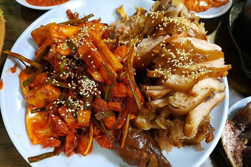 Gongdeok Jokbal Alley (4/7)