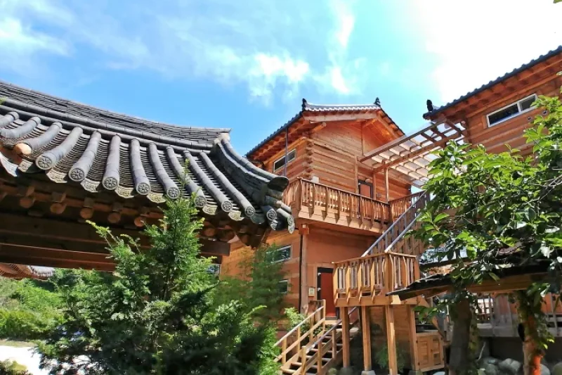 Hyusim Pension  (10/10)
