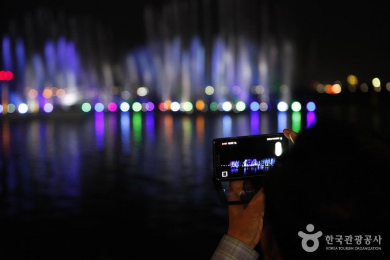 Dancing Sea Fountain (춤추는 바다분수) (1/5)