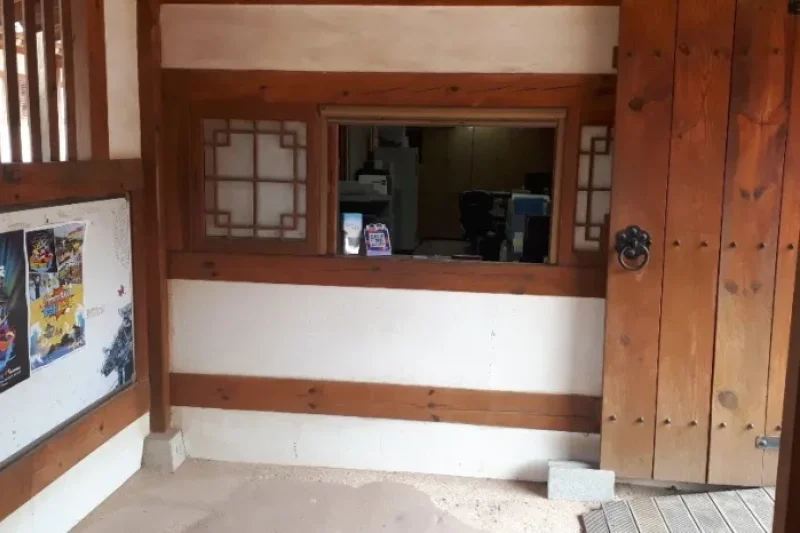 BGimhae Hanok Experience Halle[Korea Quality] / 김해한옥체험관[한국관광 품질인증/Korea Quality] (2/8)