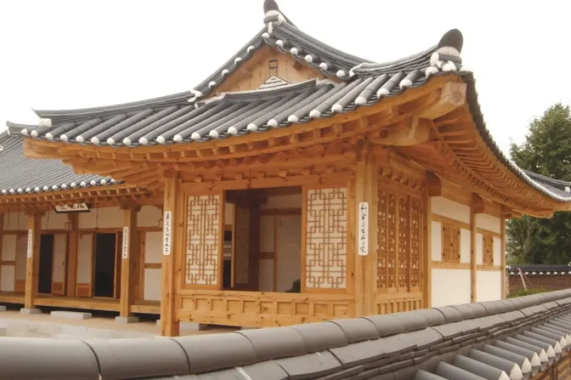 BGimhae Hanok Experience Halle[Korea Quality] / 김해한옥체험관[한국관광 품질인증/Korea Quality] (5/8)