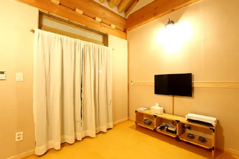 Hanok Hyeyum[Korea Quality] / 한옥혜윰[한국관광 품질인증/Korea Quality] (6/13)