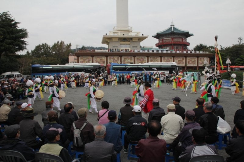 Saturday Traditional Folk Play  (1/5)