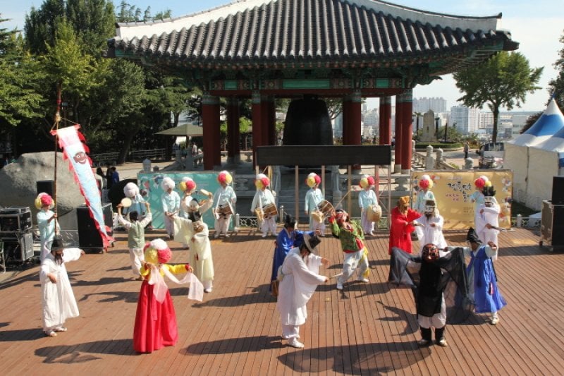 Saturday Traditional Folk Play  (5/5)