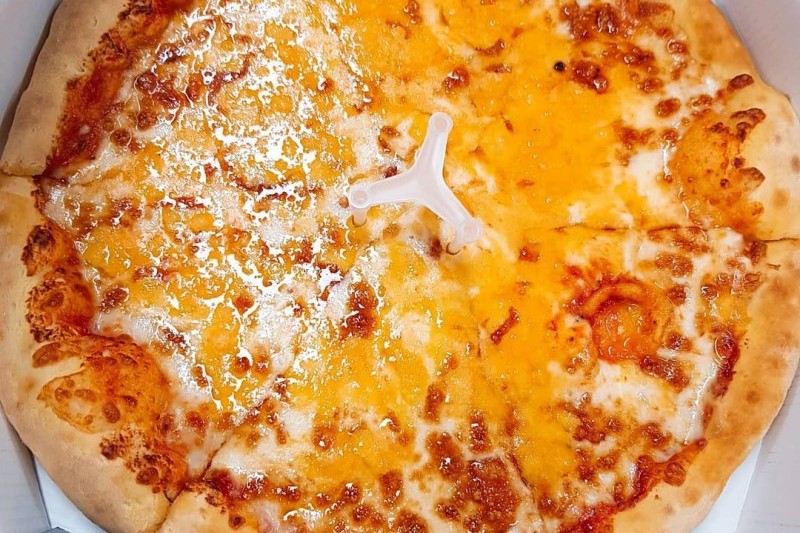 PIZZA WORKS  (1/3)