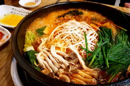 Seonggyeong Mndu Yori Jeonmunjeom Jongno Branch 