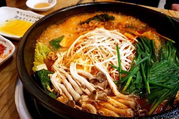 Seonggyeong Mndu Yori Jeonmunjeom Jongno Branch