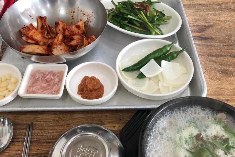 Sinmilyang Dwaejigukbap  (4/4)