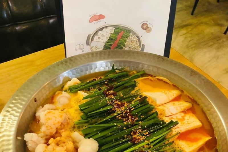 Dubu Kitchen  (2/8)
