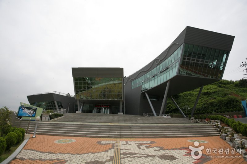 Changwon Marine Park  (1/5)