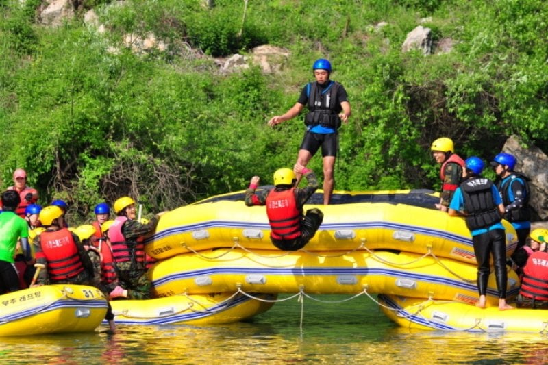 Geumgang Speed Muju Rafting  (5/5)