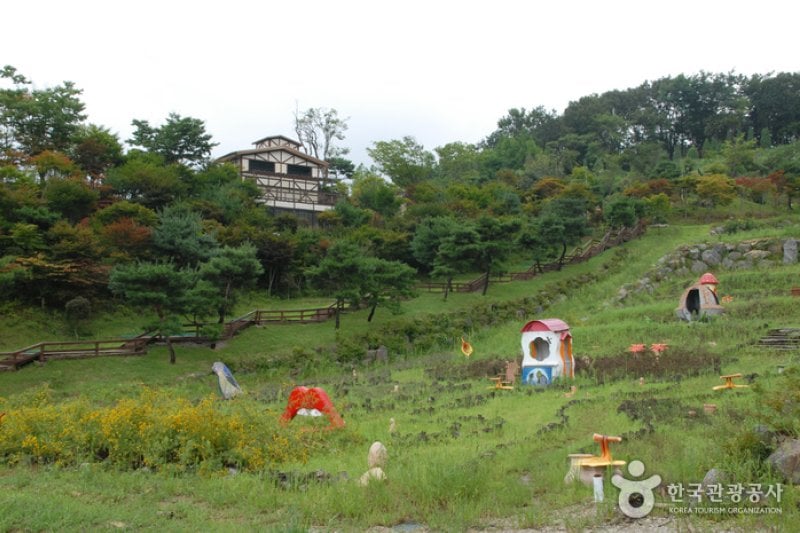 E-An Land  (7/8)
