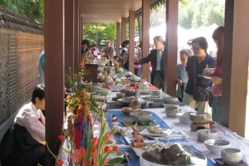 Insa-dong Korean Art &amp; Culture Festival (1/3)